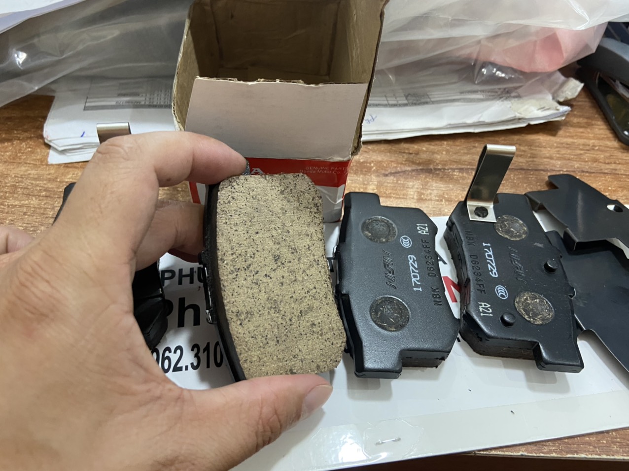 Má phanh sau xe Honda CRV 2009-2017